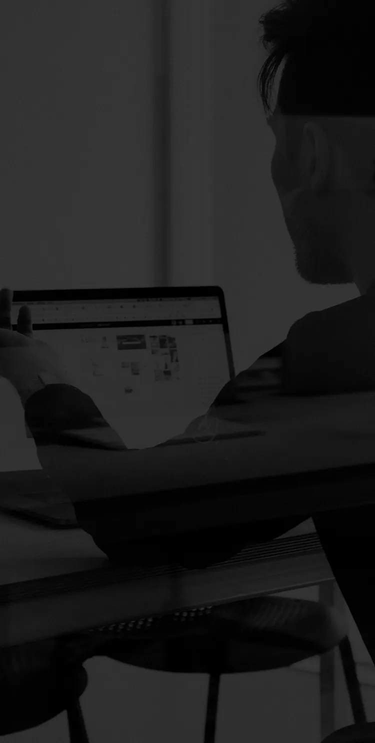 フロントビジュアル画像